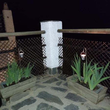 La Launa Apartamento Rural Trevelez Bagian luar foto
