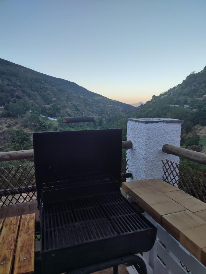 La Launa Apartamento Rural Trevelez Bagian luar foto
