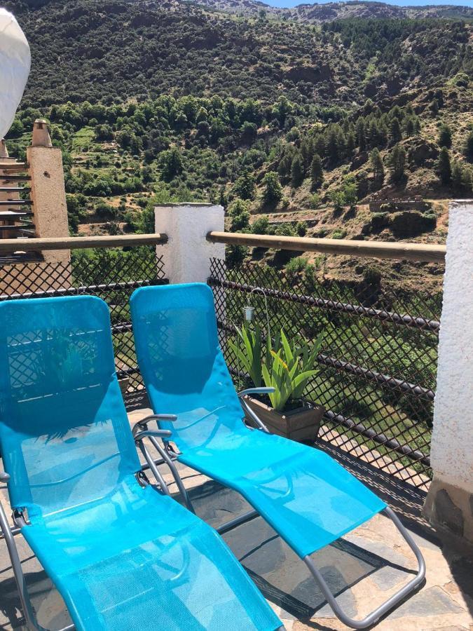 La Launa Apartamento Rural Trevelez Bagian luar foto