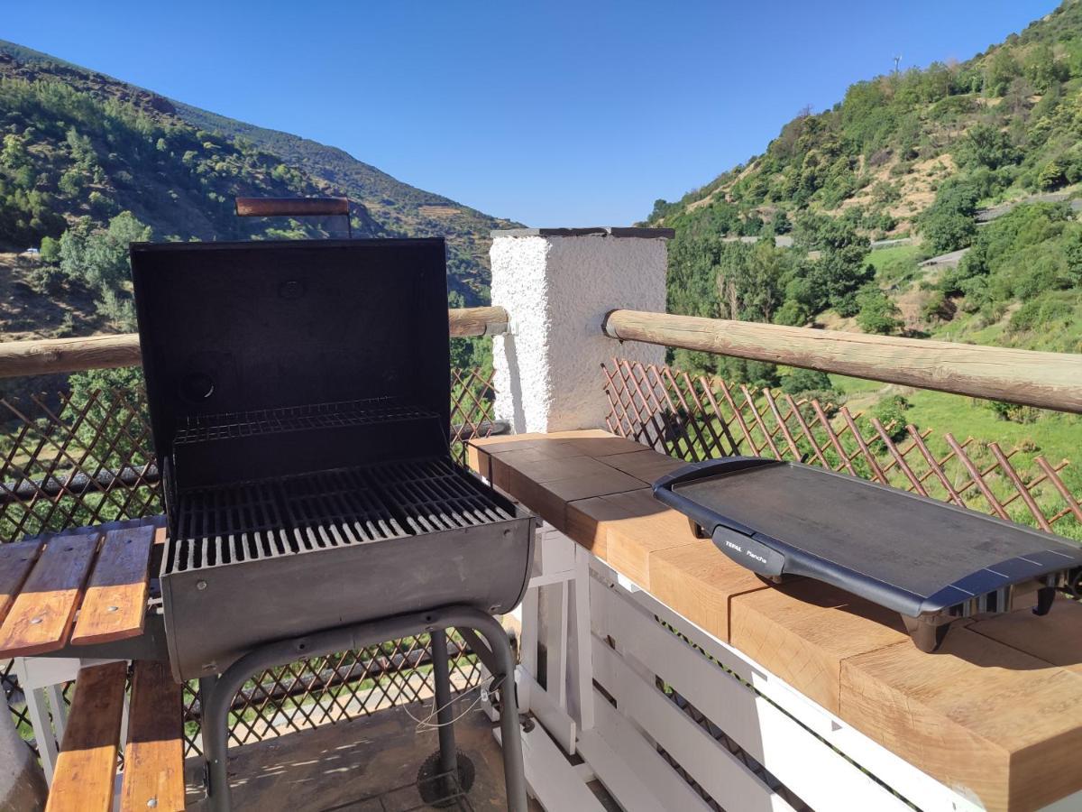 La Launa Apartamento Rural Trevelez Bagian luar foto